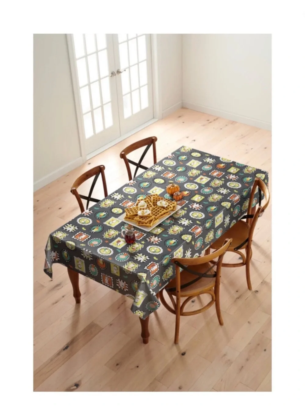 Celebrate Together™ Peanuts Great Pumpkin Woven Tablecloth 60x84